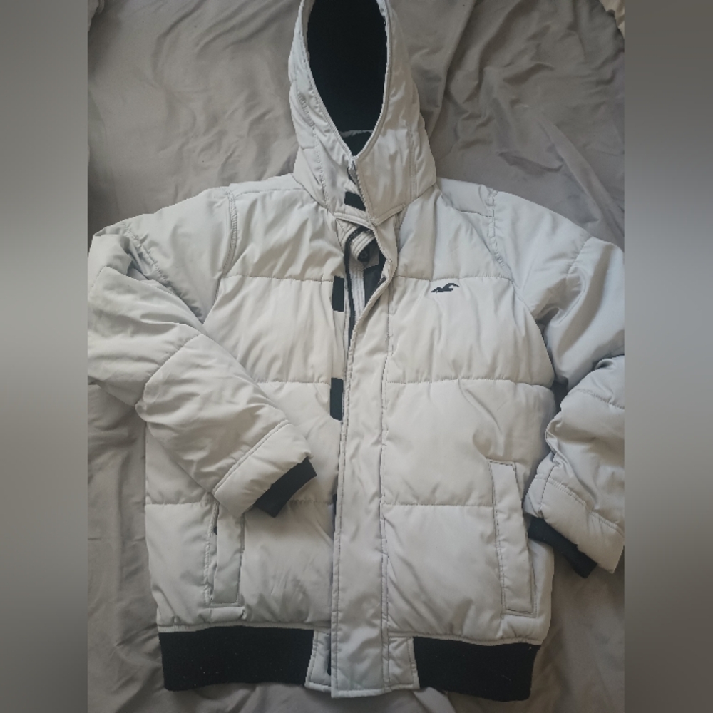 Hollister Puffer Jacket Winer Coat with Hood Size Xl